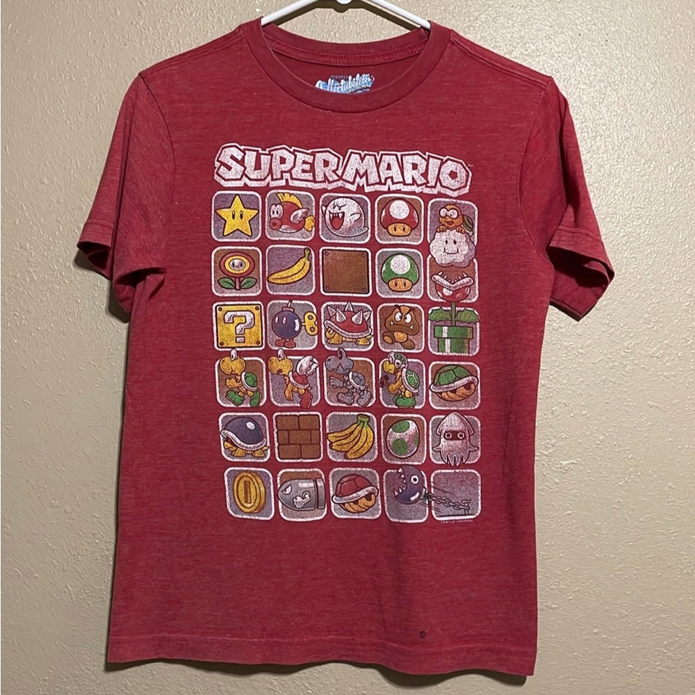 Super Mario Graphic Red Short Sleeve T-Shirt Youth L